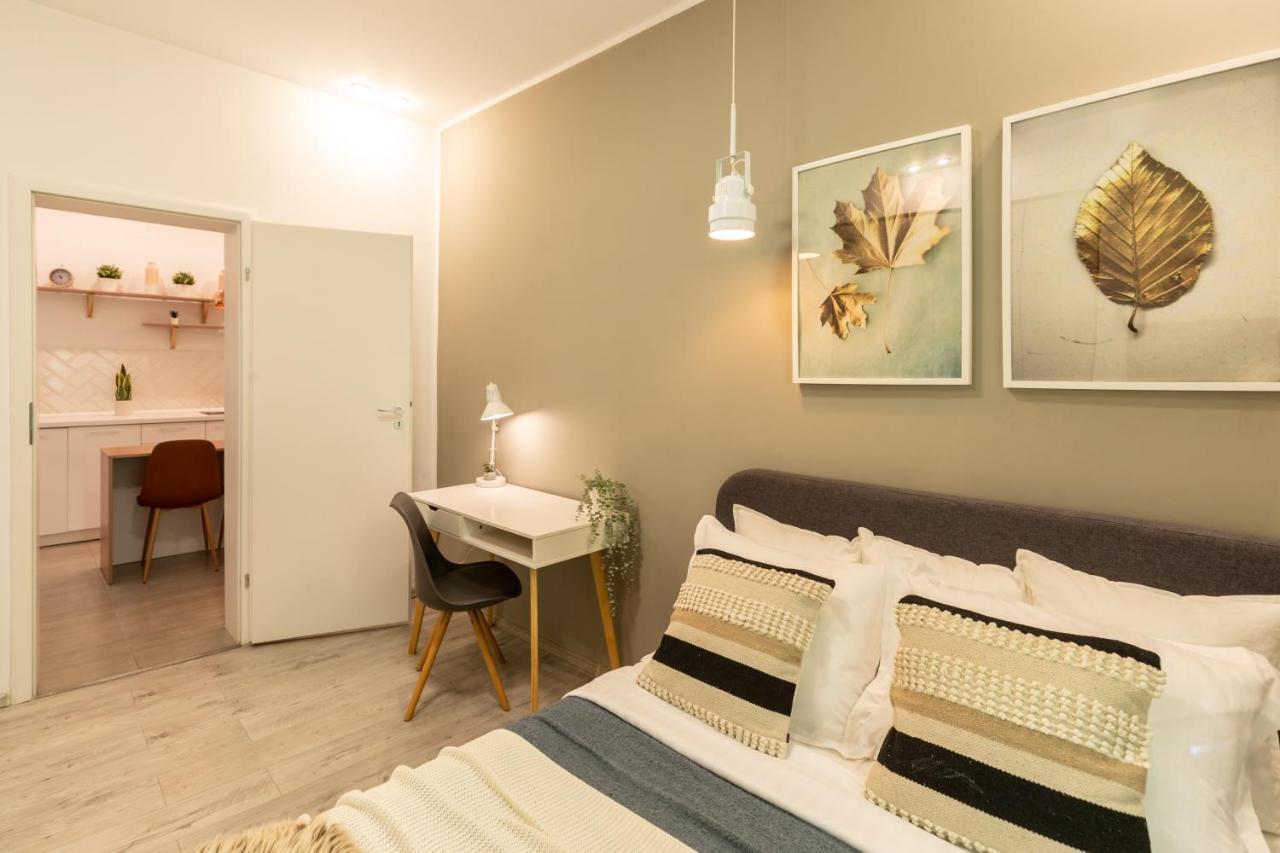 Ideal Stay: Spacious 2Br Apt Near Calea Victoriei Bukarest Kültér fotó
