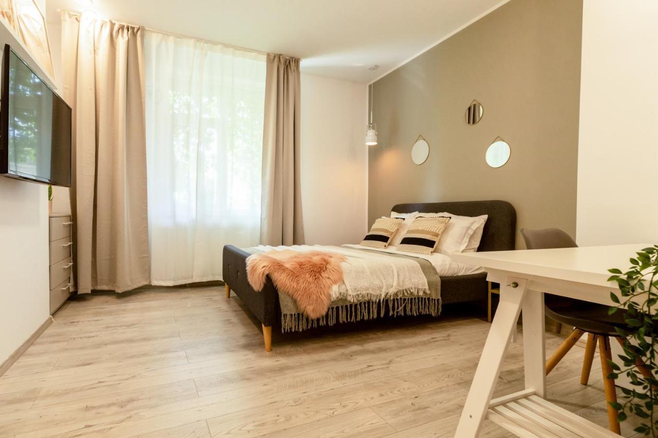 Ideal Stay: Spacious 2Br Apt Near Calea Victoriei Bukarest Kültér fotó