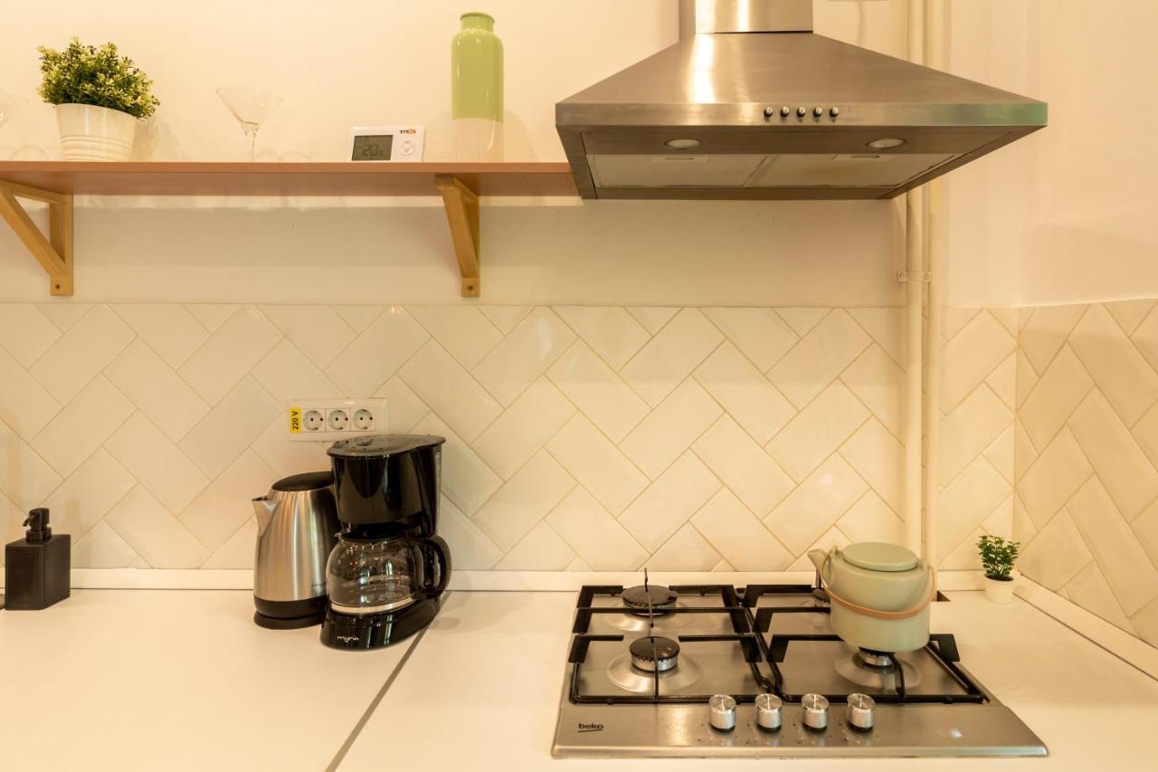 Ideal Stay: Spacious 2Br Apt Near Calea Victoriei Bukarest Kültér fotó
